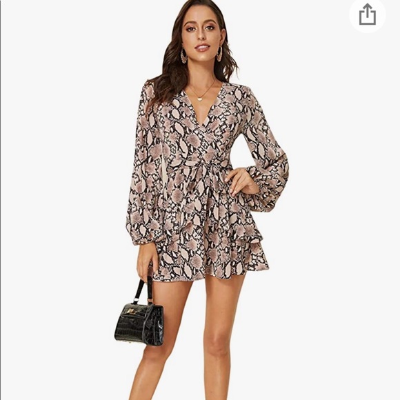 Brand New Shein leap off print dress - Small - Picture 1 of 6